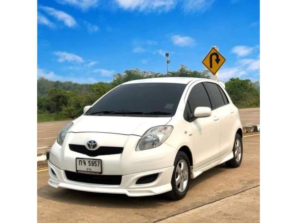 Toyota Yaris 1.5 A/T ปี 2011